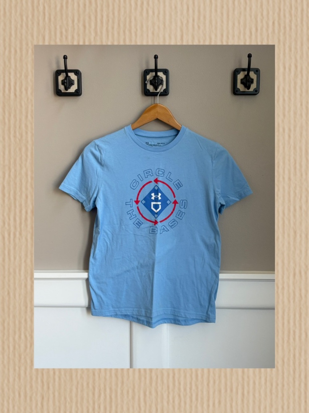 🧵Under Armour baseball graphic t-shirt Big Kids/Boys